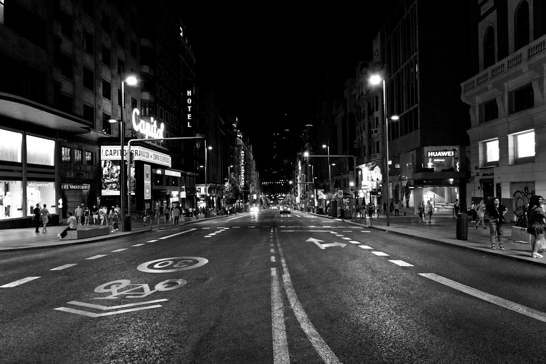 Madrid Nightlife Guide: Best Clubs, Bars & Entertainment