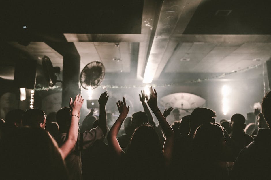 Madrid nightlife party itinerary club