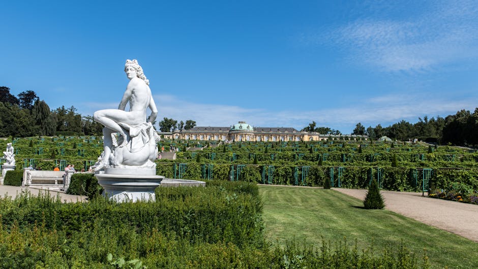 Retiro Park Madrid history royal