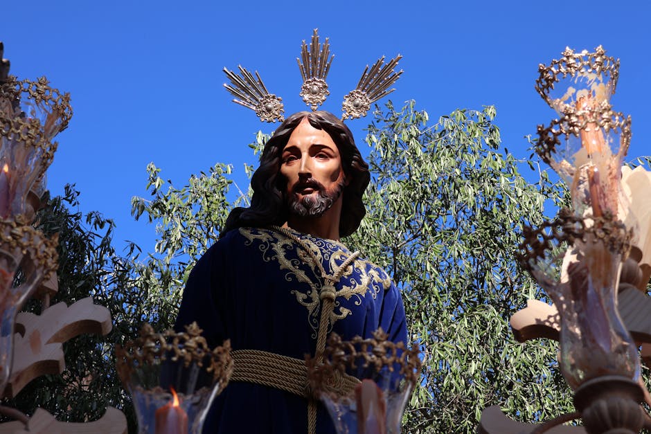 Fiestas de San Isidro Madrid 2026: Best Festival Guide 3 Fiestas de San Isidro Madrid procession