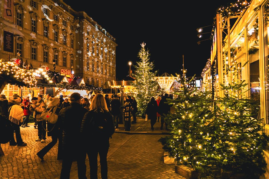 Christmas Madrid Holidays: Best 2026 Lights and Markets Guide 2 Christmas Madrid holidays Plaza Mayor market lights