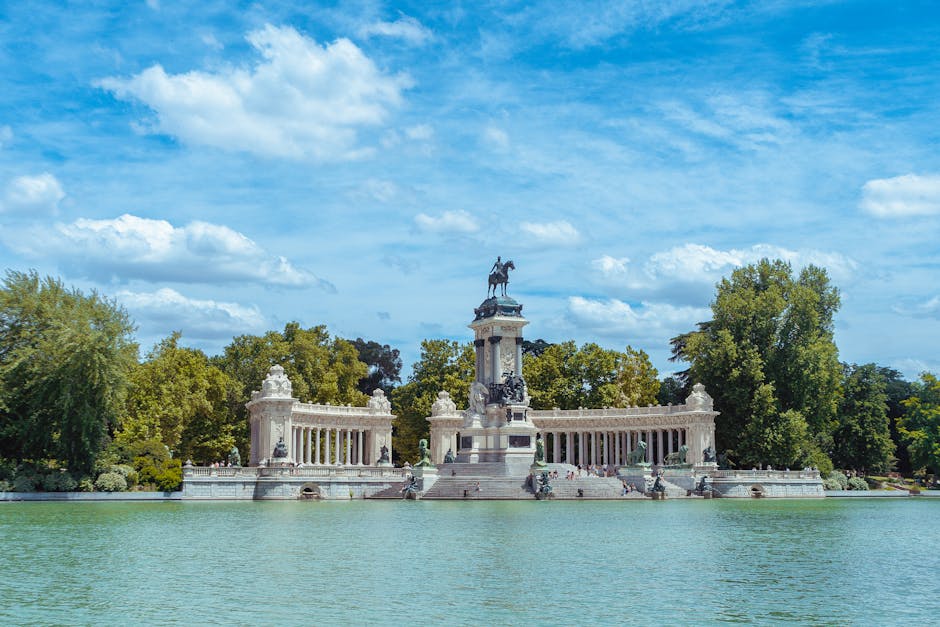 Retiro Park Madrid Complete Guide: Best 2026 UNESCO Site 6 Retiro Park Madrid complete guide Alfonso XII monument